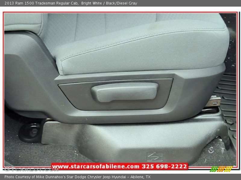 Bright White / Black/Diesel Gray 2013 Ram 1500 Tradesman Regular Cab