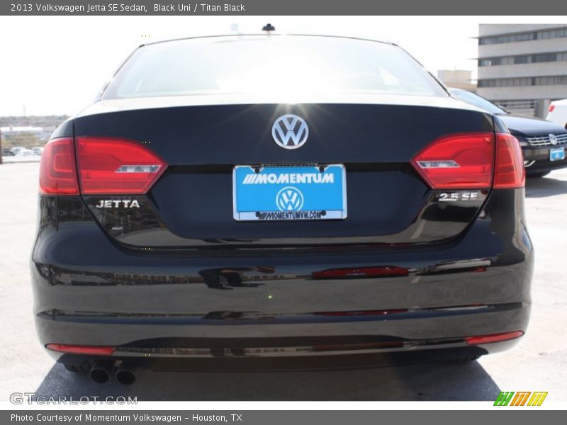 Black Uni / Titan Black 2013 Volkswagen Jetta SE Sedan
