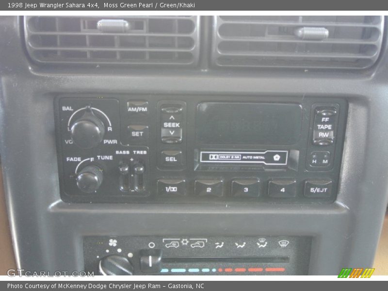 Moss Green Pearl / Green/Khaki 1998 Jeep Wrangler Sahara 4x4