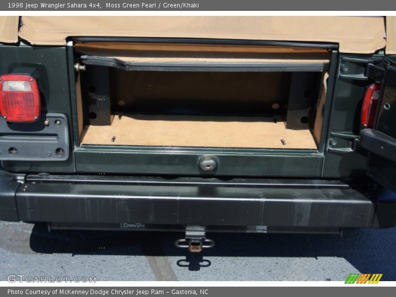 Moss Green Pearl / Green/Khaki 1998 Jeep Wrangler Sahara 4x4