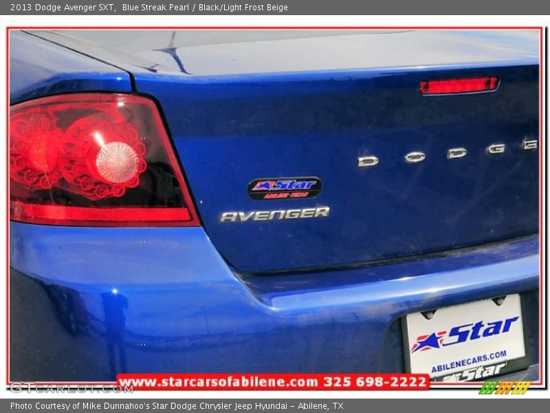 Blue Streak Pearl / Black/Light Frost Beige 2013 Dodge Avenger SXT