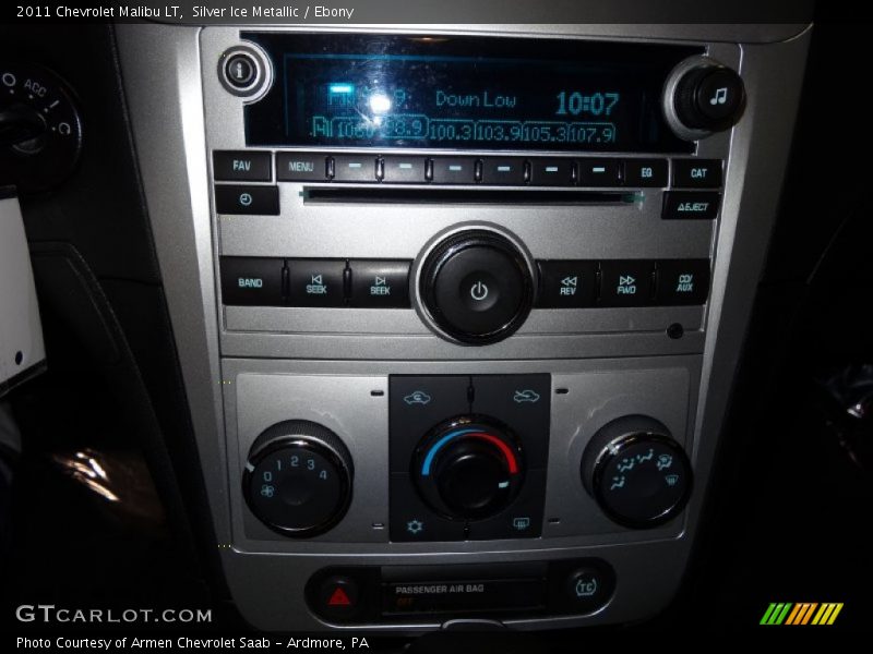 Silver Ice Metallic / Ebony 2011 Chevrolet Malibu LT