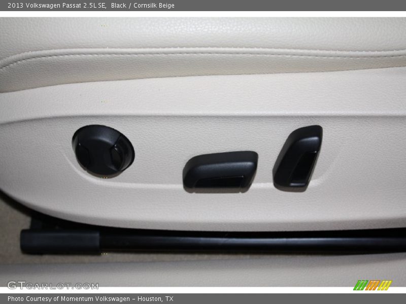 Black / Cornsilk Beige 2013 Volkswagen Passat 2.5L SE
