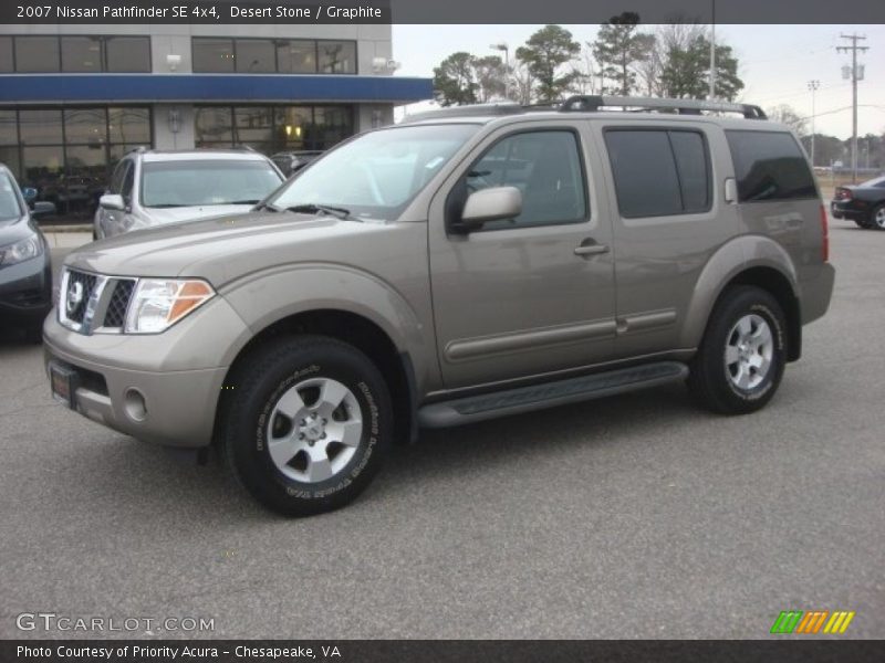 Front 3/4 View of 2007 Pathfinder SE 4x4