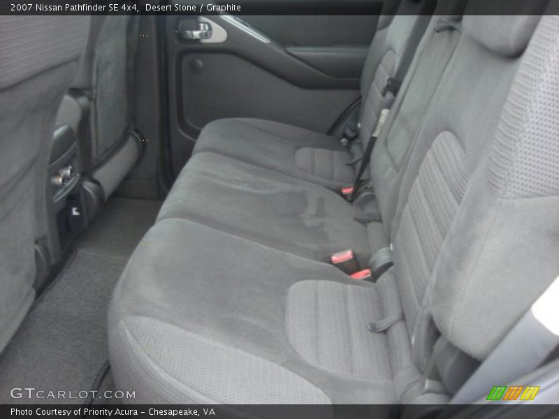 Rear Seat of 2007 Pathfinder SE 4x4