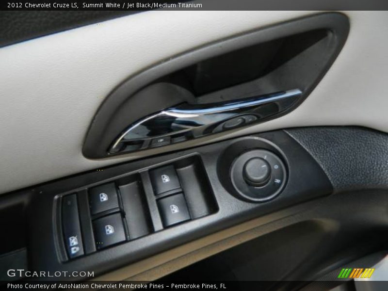 Summit White / Jet Black/Medium Titanium 2012 Chevrolet Cruze LS