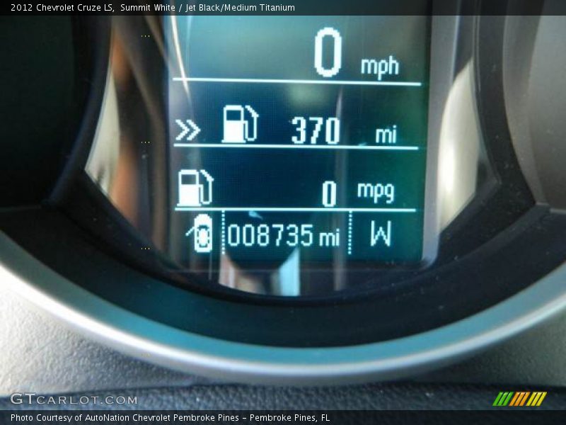 Summit White / Jet Black/Medium Titanium 2012 Chevrolet Cruze LS