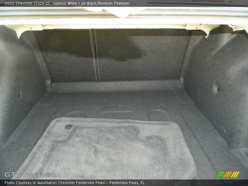 Summit White / Jet Black/Medium Titanium 2012 Chevrolet Cruze LS