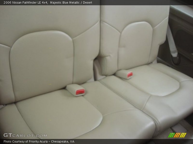 Majestic Blue Metallic / Desert 2006 Nissan Pathfinder LE 4x4