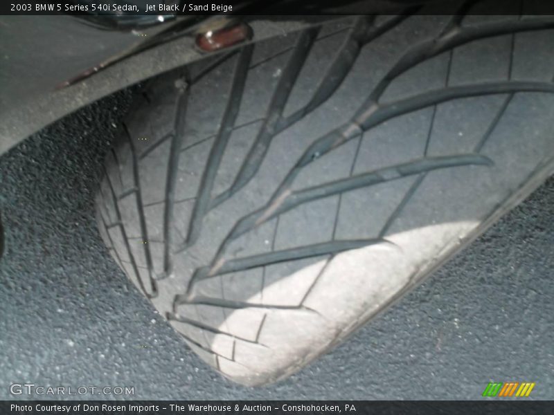 Jet Black / Sand Beige 2003 BMW 5 Series 540i Sedan