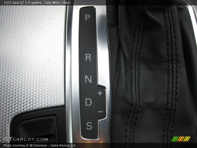 Calla White / Black 2007 Audi Q7 3.6 quattro
