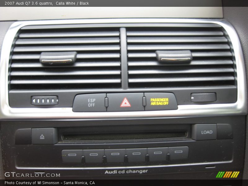 Calla White / Black 2007 Audi Q7 3.6 quattro