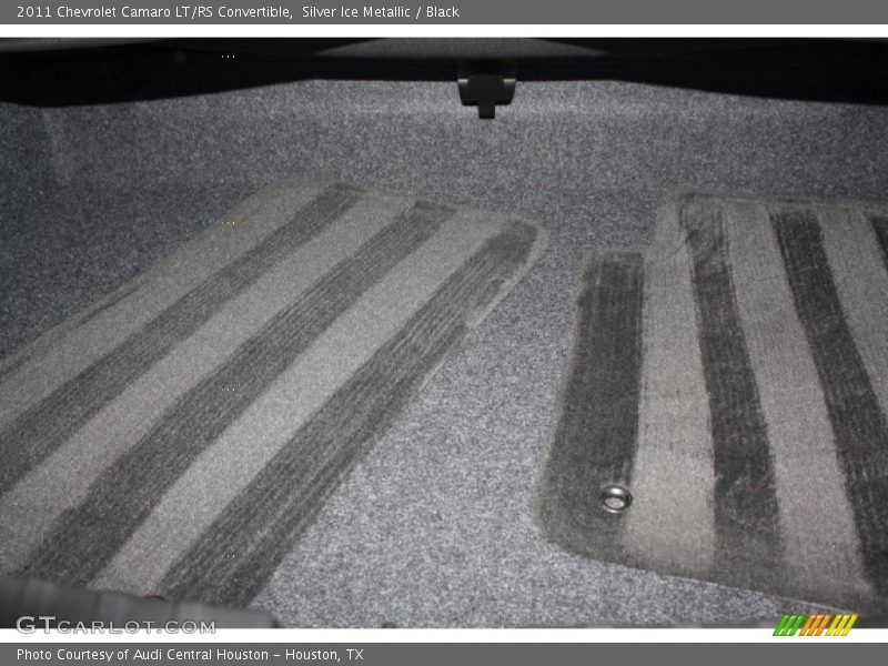 Silver Ice Metallic / Black 2011 Chevrolet Camaro LT/RS Convertible