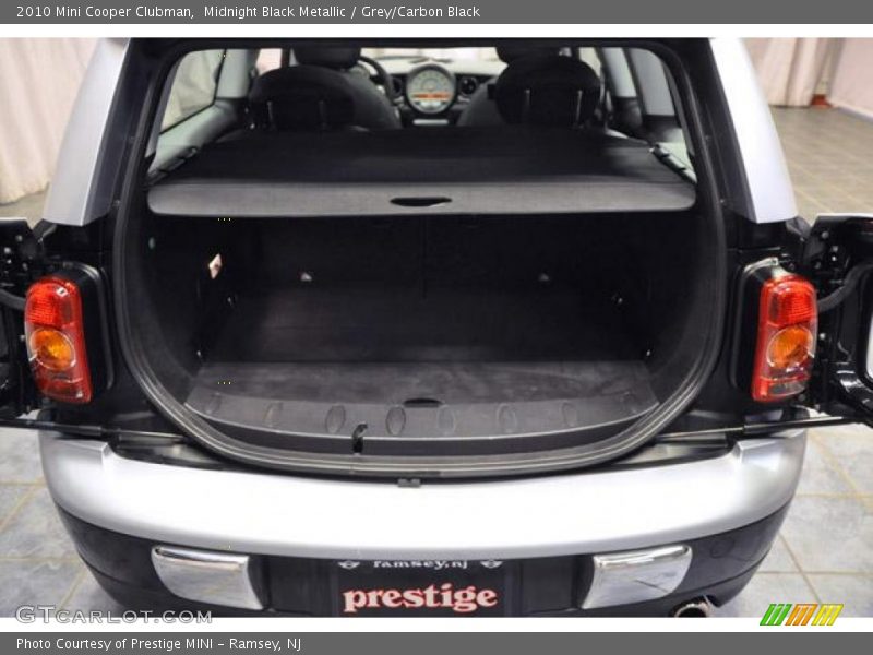 Midnight Black Metallic / Grey/Carbon Black 2010 Mini Cooper Clubman