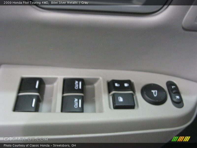 Billet Silver Metallic / Gray 2009 Honda Pilot Touring 4WD