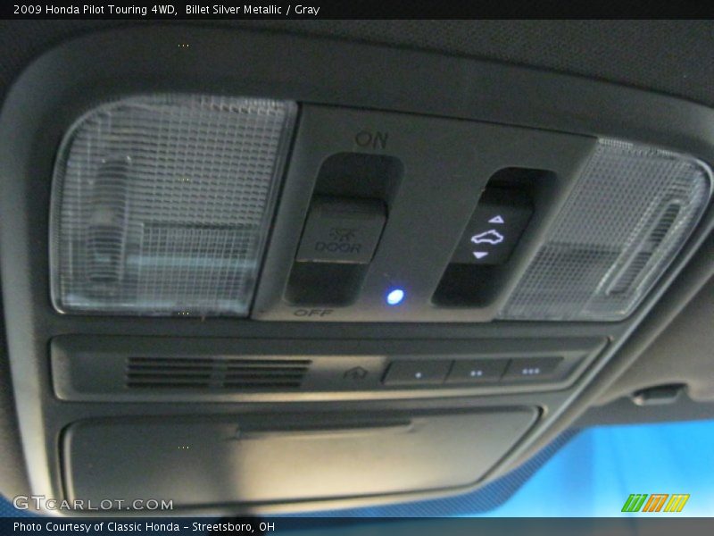 Billet Silver Metallic / Gray 2009 Honda Pilot Touring 4WD