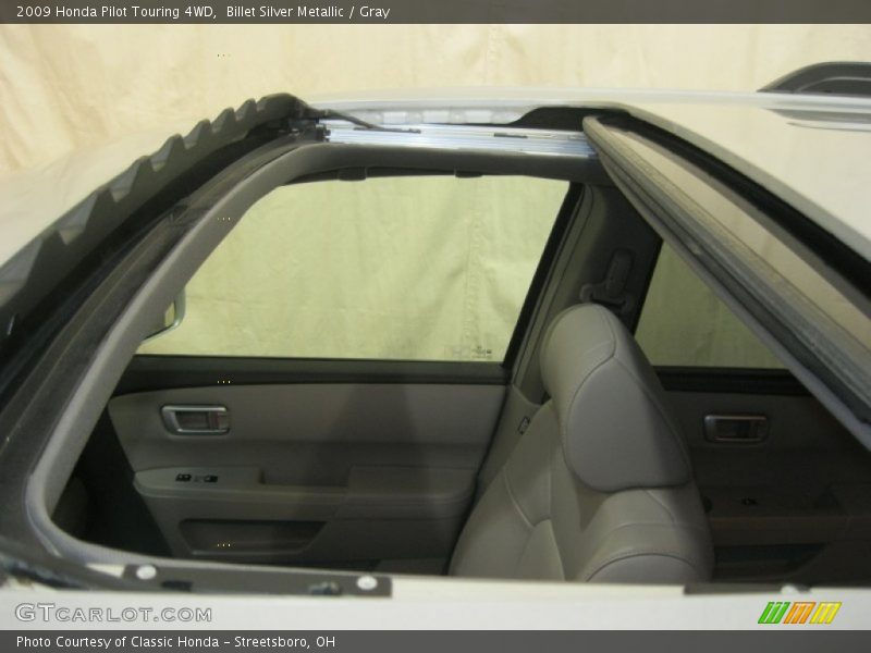Billet Silver Metallic / Gray 2009 Honda Pilot Touring 4WD