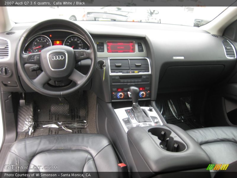 Calla White / Black 2007 Audi Q7 3.6 quattro