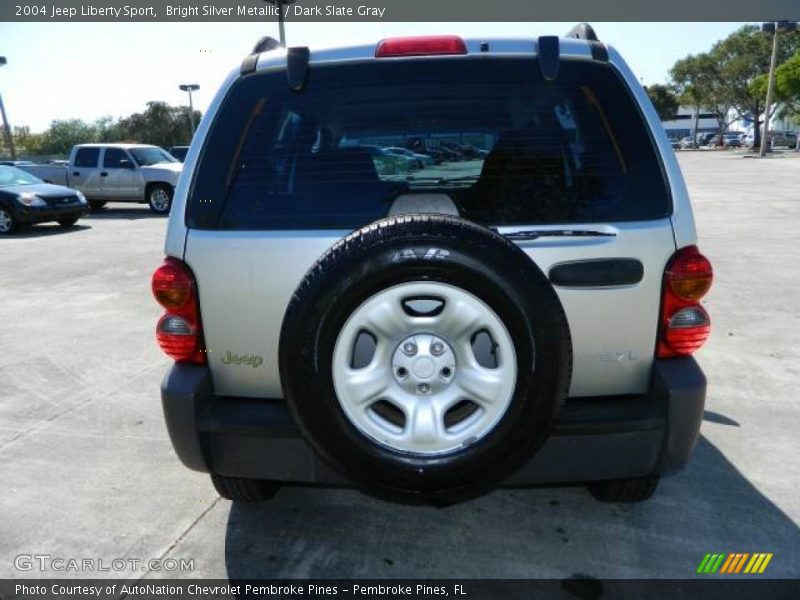 Bright Silver Metallic / Dark Slate Gray 2004 Jeep Liberty Sport