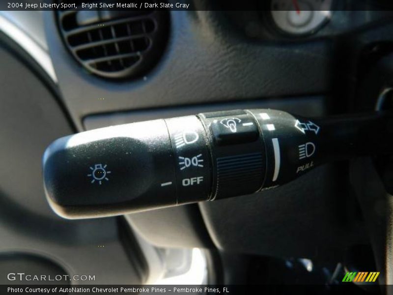 Bright Silver Metallic / Dark Slate Gray 2004 Jeep Liberty Sport