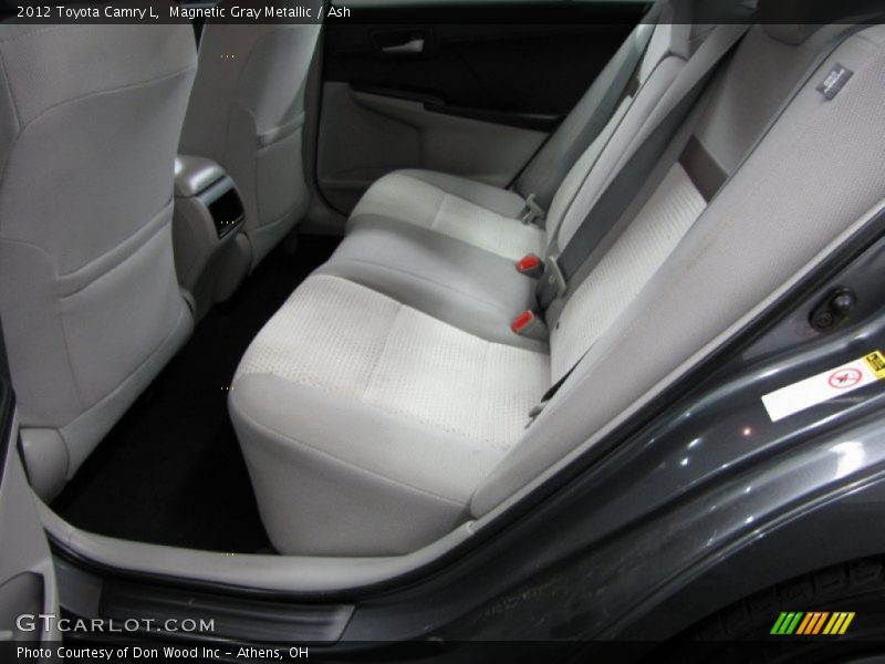 Magnetic Gray Metallic / Ash 2012 Toyota Camry L