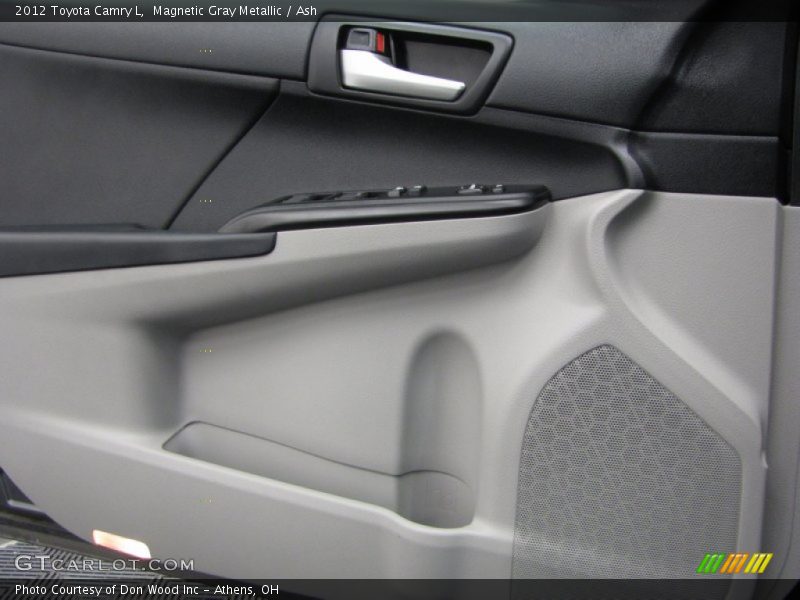 Magnetic Gray Metallic / Ash 2012 Toyota Camry L