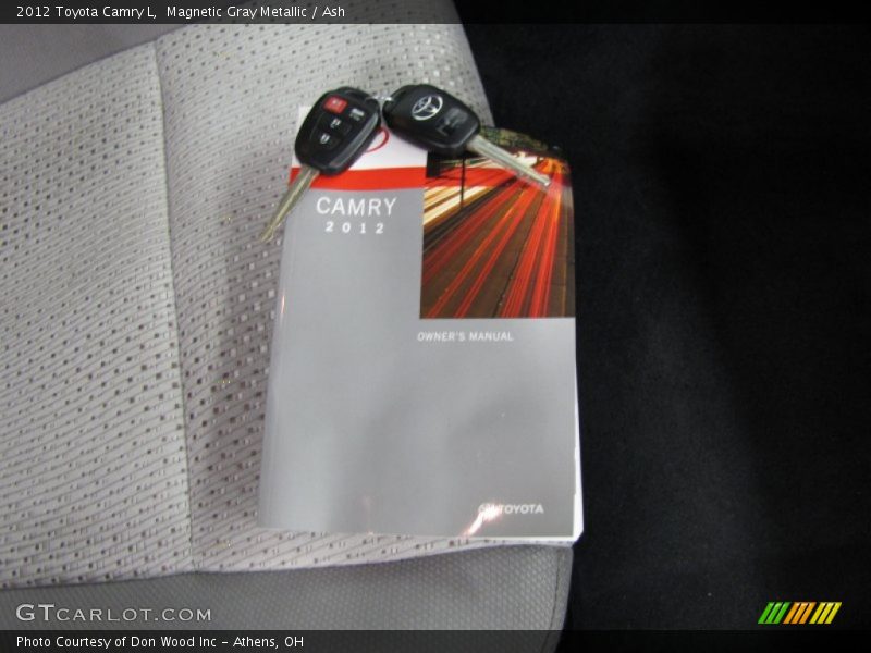 Magnetic Gray Metallic / Ash 2012 Toyota Camry L