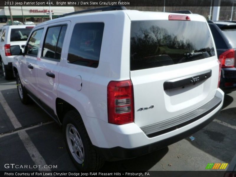 Bright White / Dark Slate Gray/Light Pebble 2013 Jeep Patriot Sport 4x4