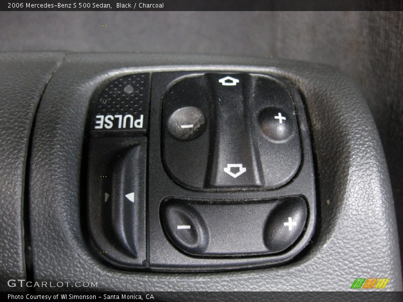 Controls of 2006 S 500 Sedan