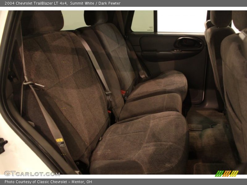 Summit White / Dark Pewter 2004 Chevrolet TrailBlazer LT 4x4