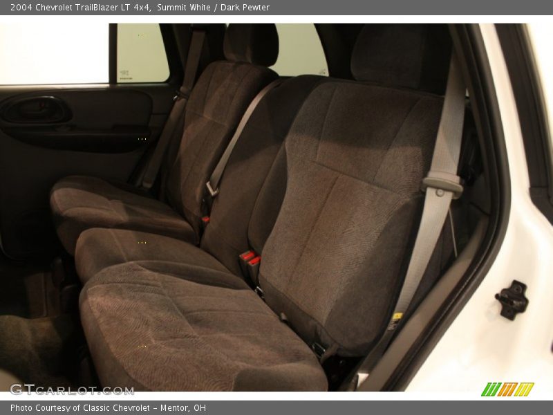 Summit White / Dark Pewter 2004 Chevrolet TrailBlazer LT 4x4