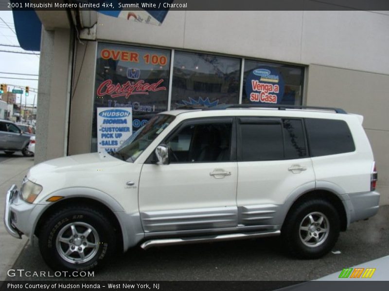 Summit White / Charcoal 2001 Mitsubishi Montero Limited 4x4