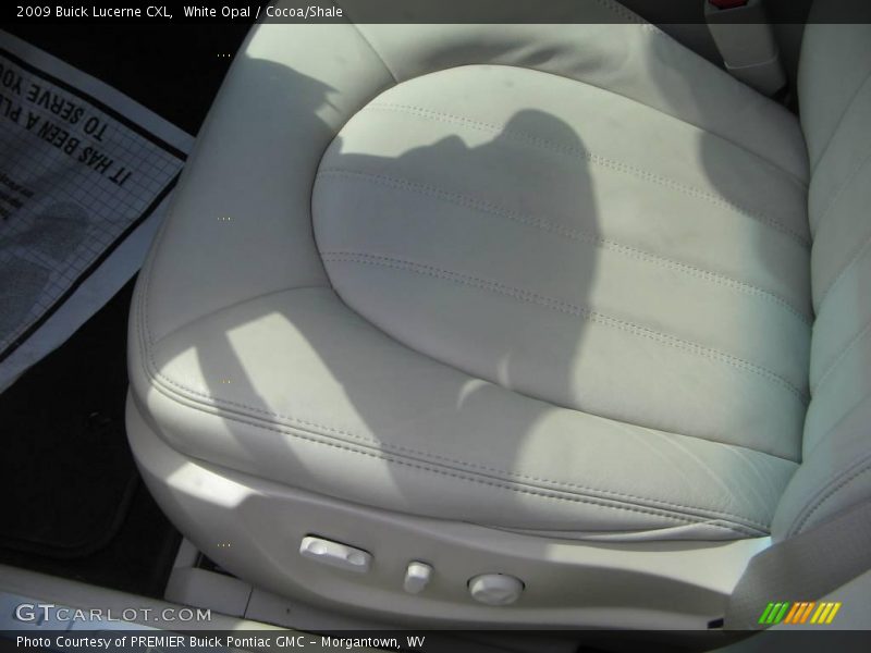White Opal / Cocoa/Shale 2009 Buick Lucerne CXL