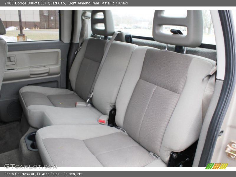 Light Almond Pearl Metallic / Khaki 2005 Dodge Dakota SLT Quad Cab