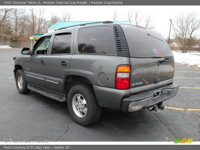 Medium Charcoal Gray Metallic / Medium Gray/Neutral 2002 Chevrolet Tahoe LS