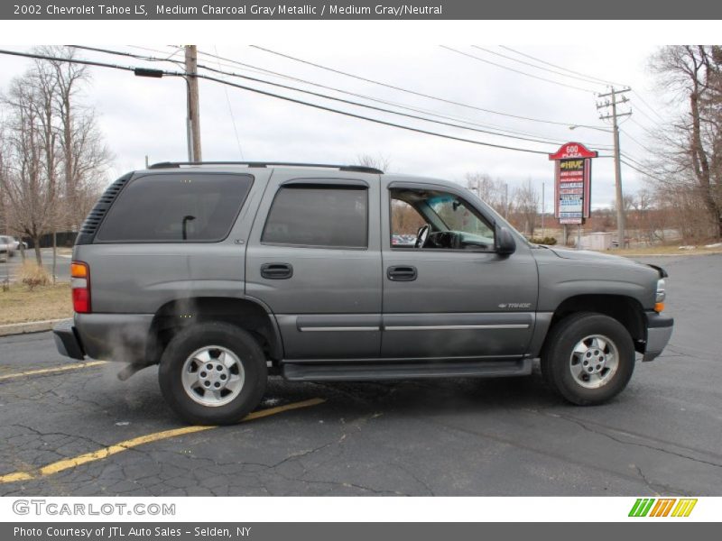 Medium Charcoal Gray Metallic / Medium Gray/Neutral 2002 Chevrolet Tahoe LS