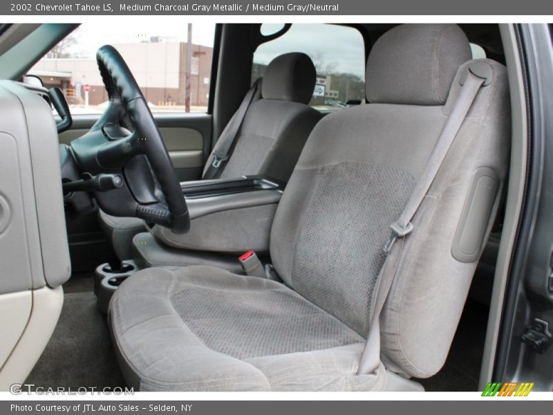 Medium Charcoal Gray Metallic / Medium Gray/Neutral 2002 Chevrolet Tahoe LS