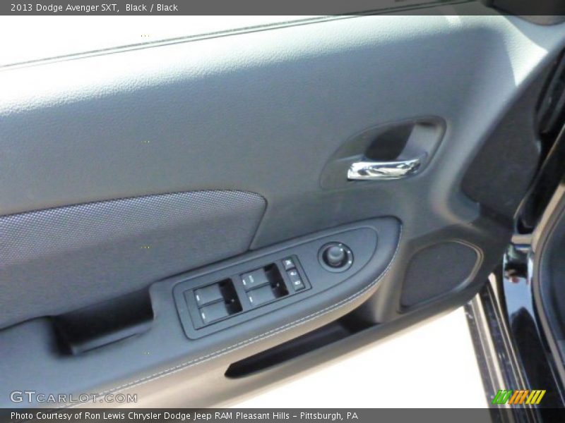Black / Black 2013 Dodge Avenger SXT