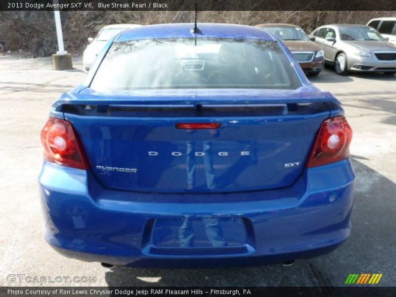 Blue Streak Pearl / Black 2013 Dodge Avenger SXT V6