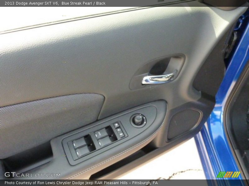 Blue Streak Pearl / Black 2013 Dodge Avenger SXT V6