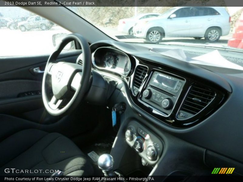 Redline 2-Coat Pearl / Black 2013 Dodge Dart SE