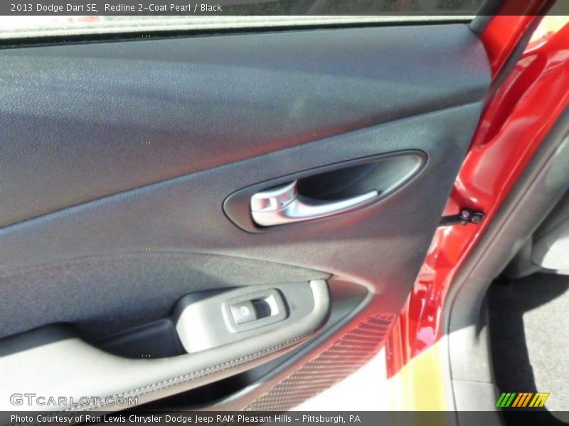 Redline 2-Coat Pearl / Black 2013 Dodge Dart SE