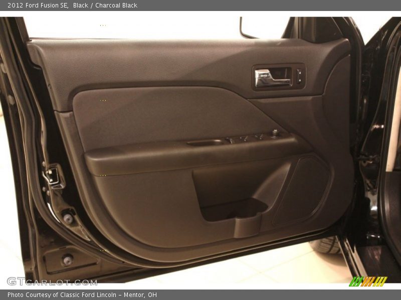 Door Panel of 2012 Fusion SE