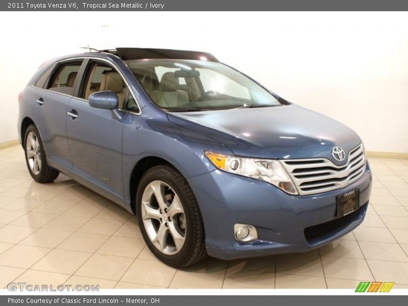 Tropical Sea Metallic / Ivory 2011 Toyota Venza V6