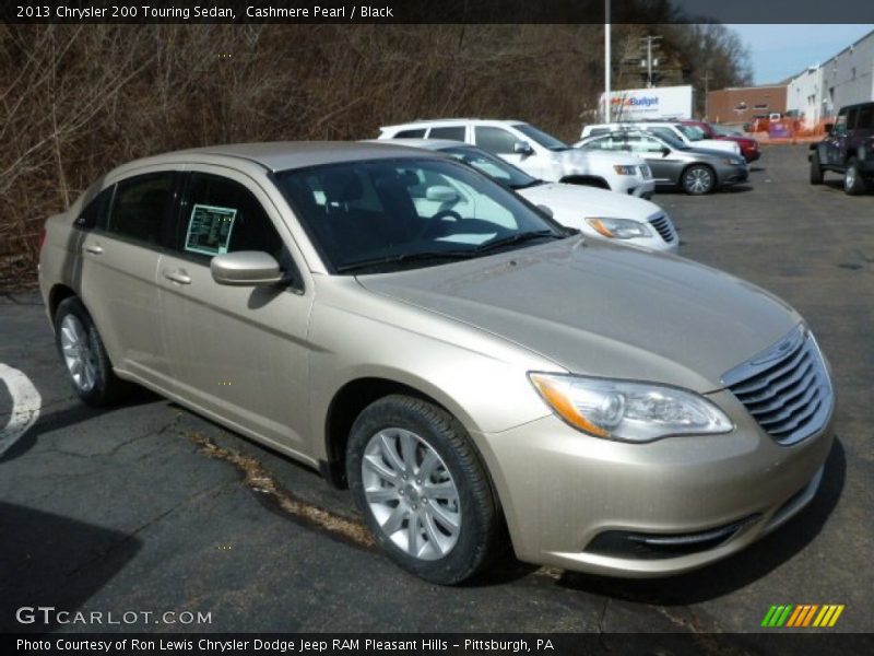 Cashmere Pearl / Black 2013 Chrysler 200 Touring Sedan