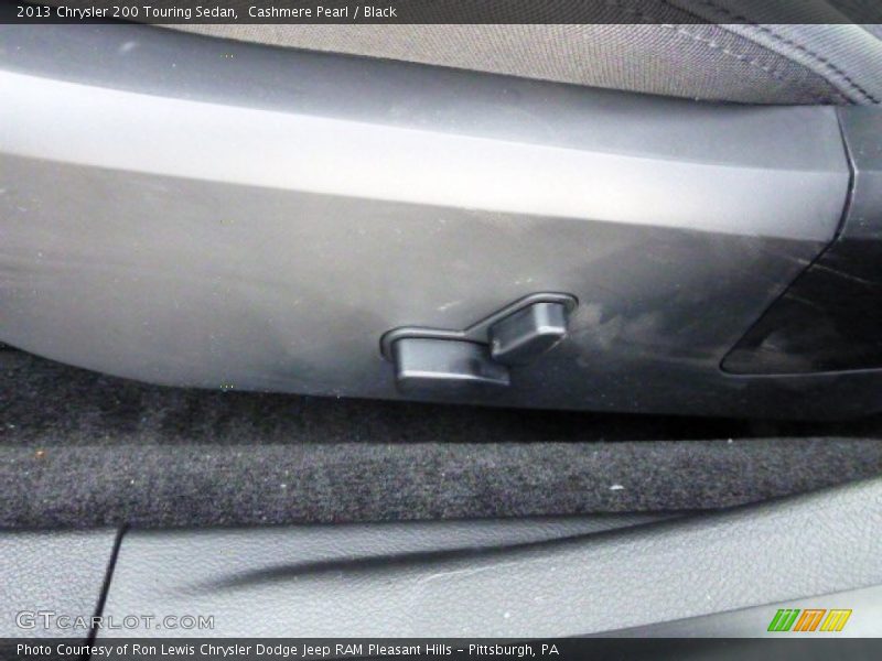 Cashmere Pearl / Black 2013 Chrysler 200 Touring Sedan