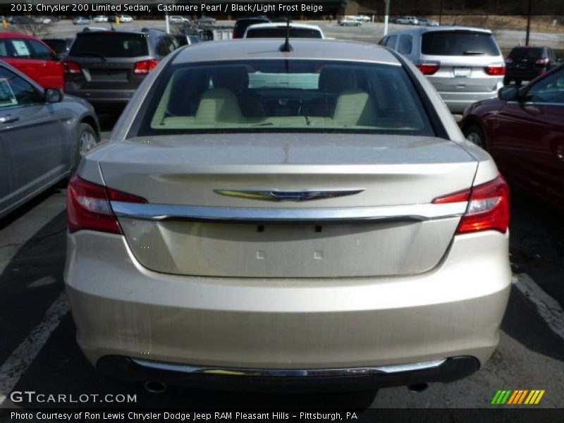 Cashmere Pearl / Black/Light Frost Beige 2013 Chrysler 200 Limited Sedan