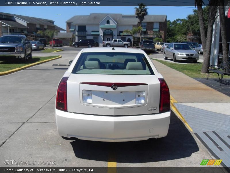 White Diamond / Light Neutral 2005 Cadillac CTS Sedan