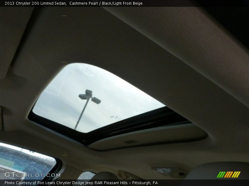 Cashmere Pearl / Black/Light Frost Beige 2013 Chrysler 200 Limited Sedan