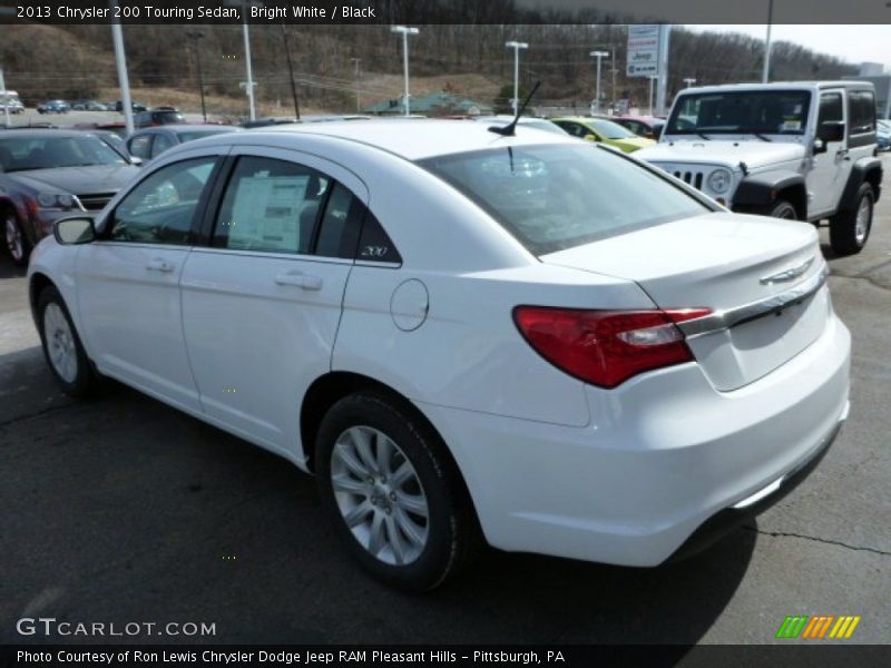 Bright White / Black 2013 Chrysler 200 Touring Sedan